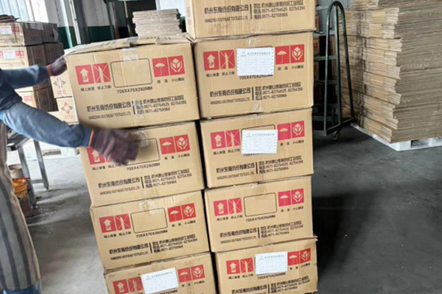 DTY 生産梱包エリア